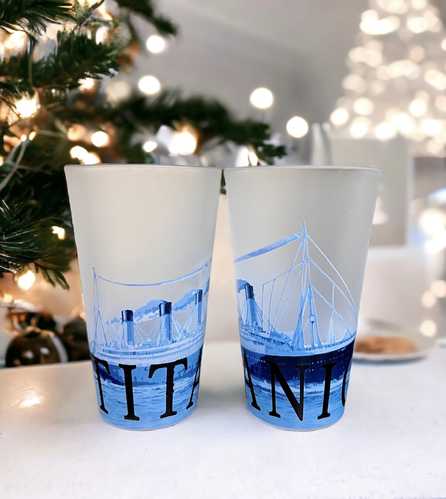 Blue Titanic Wrap Around Pint Glass