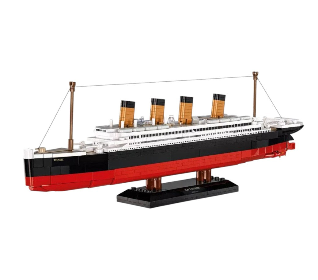 Titanic Cobi Block Set 593 Pieces