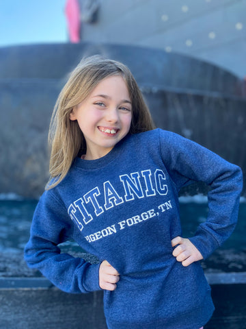 TITANIC YOUTH CREWNECK SWEATSHIRT - PIGEON FORGE, TN