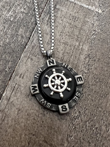 TITANIC STAINLESS STEEL ONYX COMPASS NECKLACE