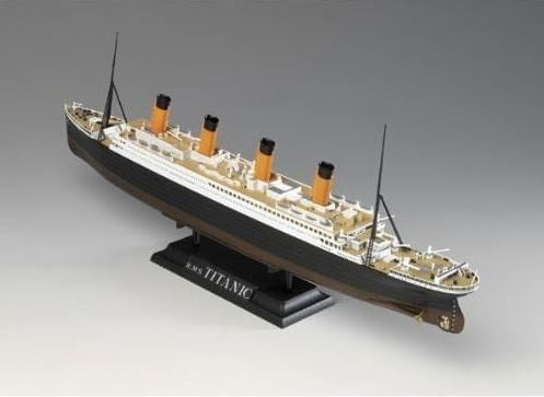 Titanic 1/700 Scale Model Kit MCP