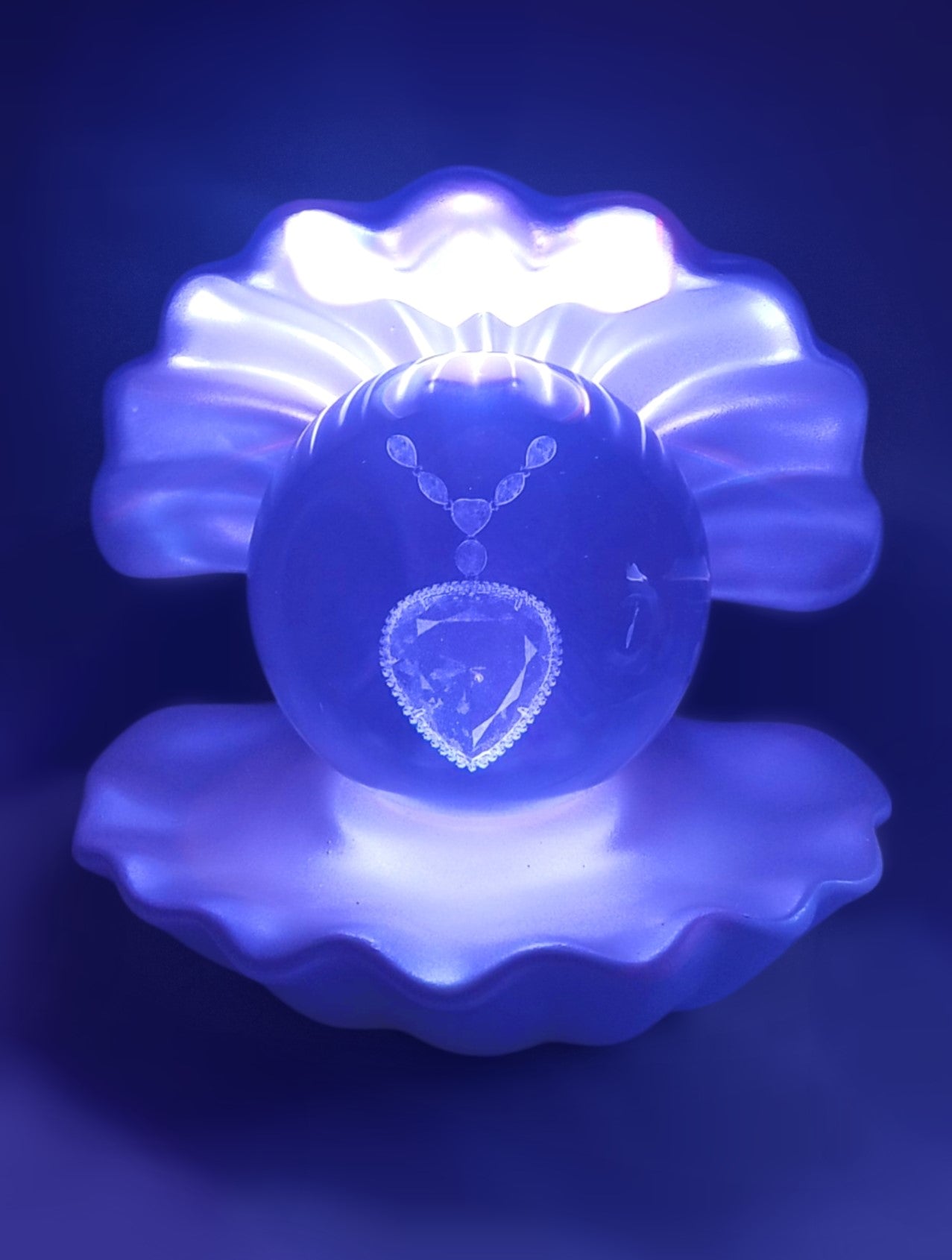 LED Light-Up Small Crystal Pearl Titanic Heart