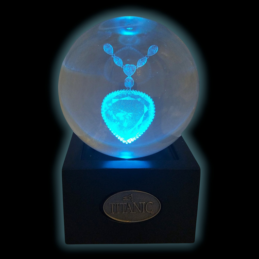 LED Light-Up Crystal Ball Titanic Heart