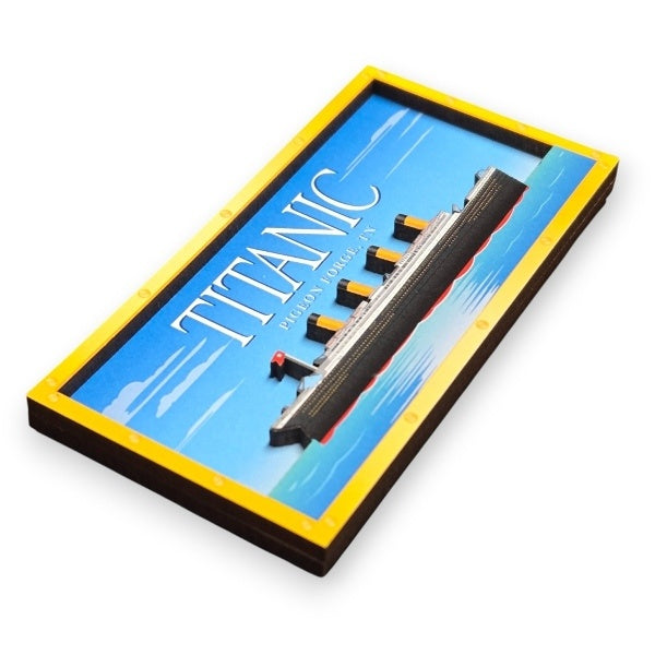 An angle from the stern of the ship, showing the depth of the two layer effect.