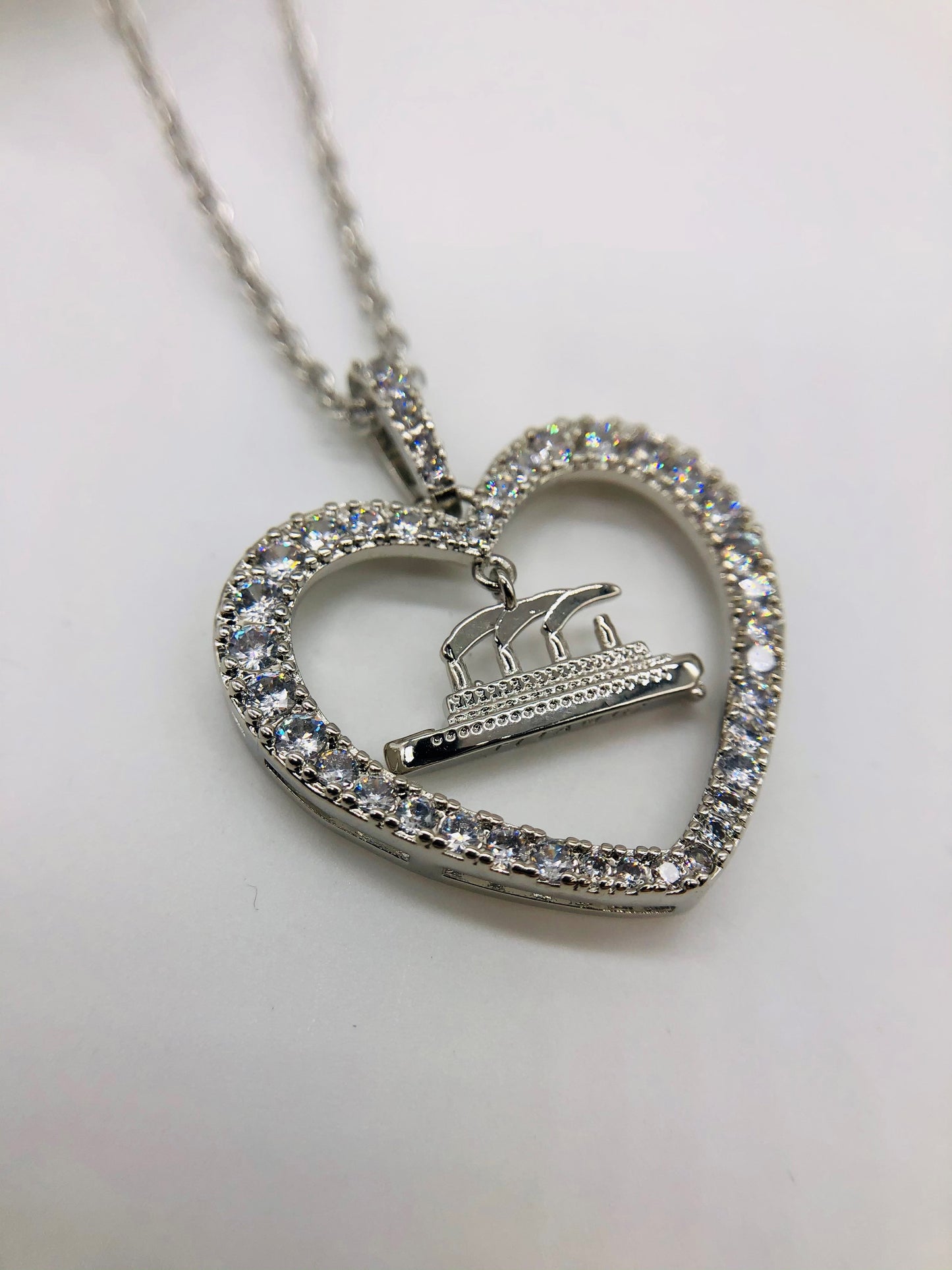 Titanic Necklace with Heart and Ship