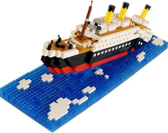 A top view of the Titanic block kit sinking, showing icy waters surrounding it. The blocks are tiny, providing great detail in a small footprint.