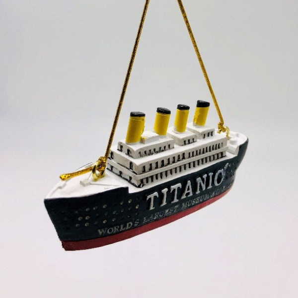 A small yet detailed ornament of the Titanic, molded in 3D and hand painted.