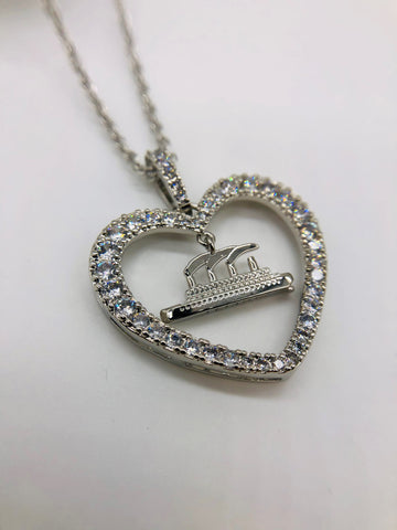 TITANIC NECKLACE WITH HEART AND SHIP